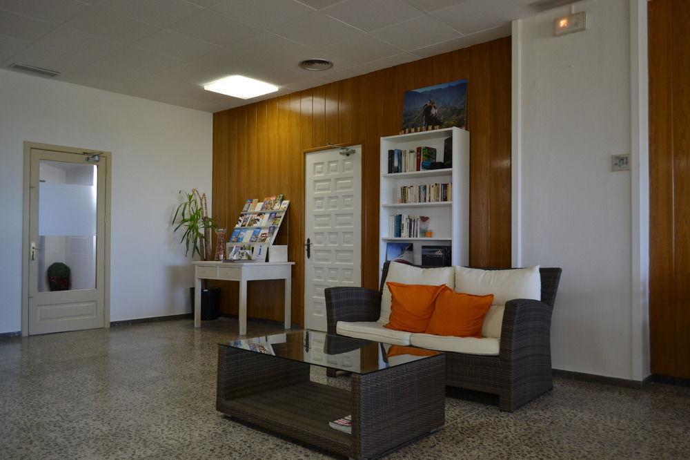 Hostal L'Esplai Viladamat Buitenkant foto